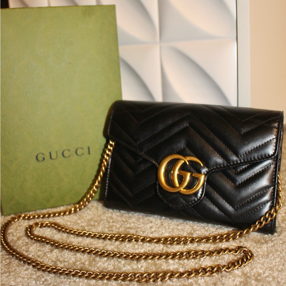 Gucci Black GG Marmont mini shoulder/clutch bag
